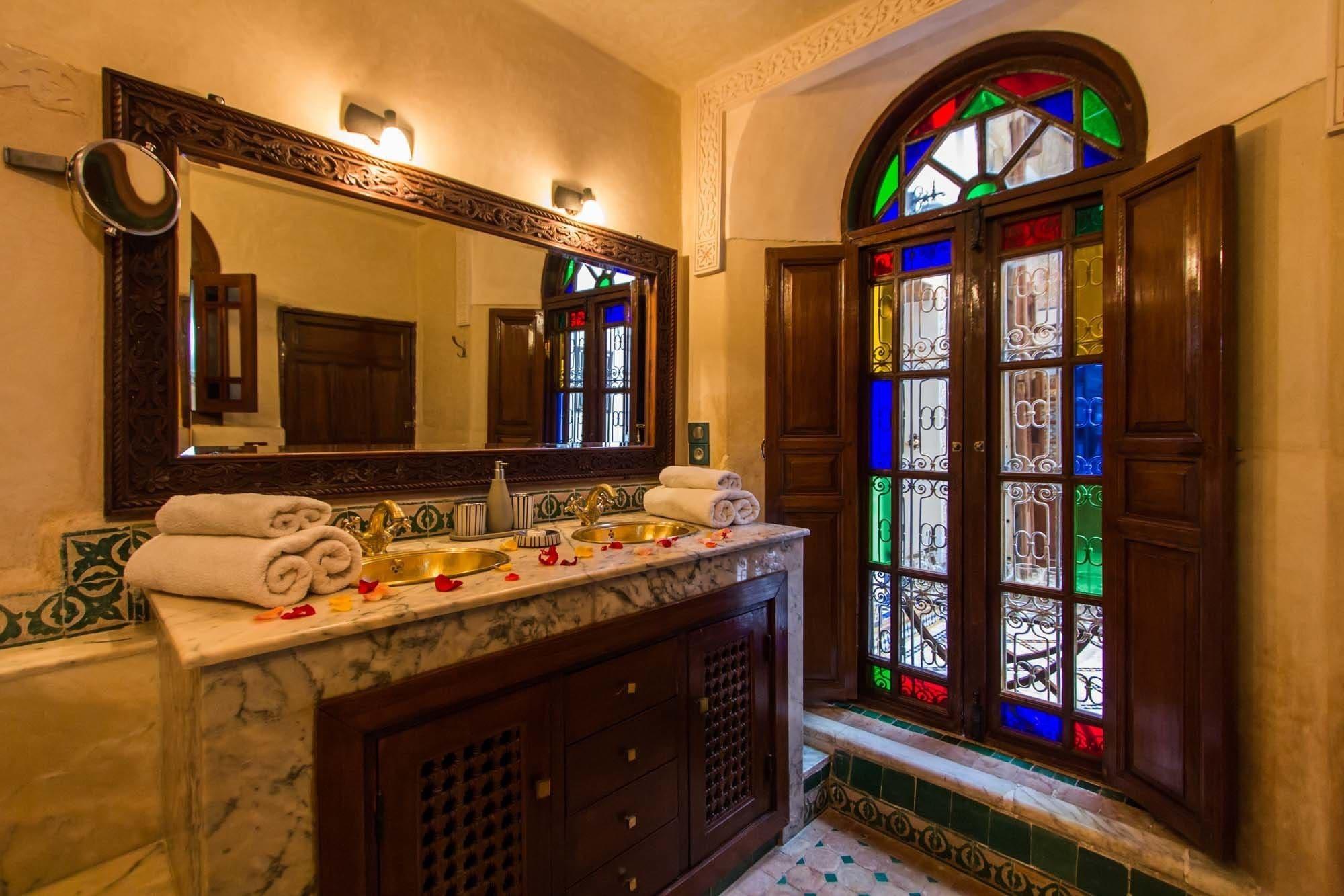 Riad Les Remparts De Fes Fez Exterior foto