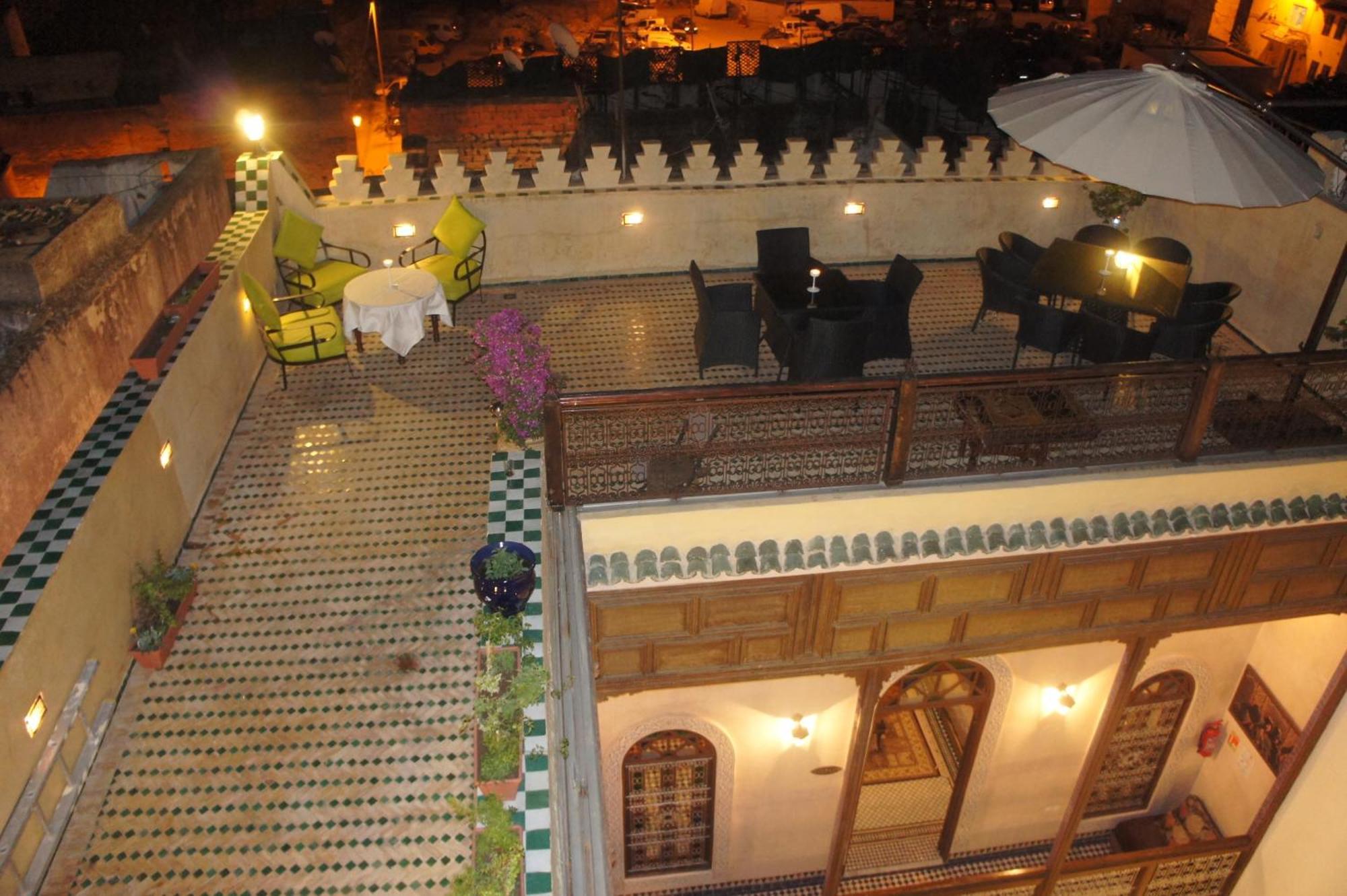 Riad Les Remparts De Fes Fez Exterior foto