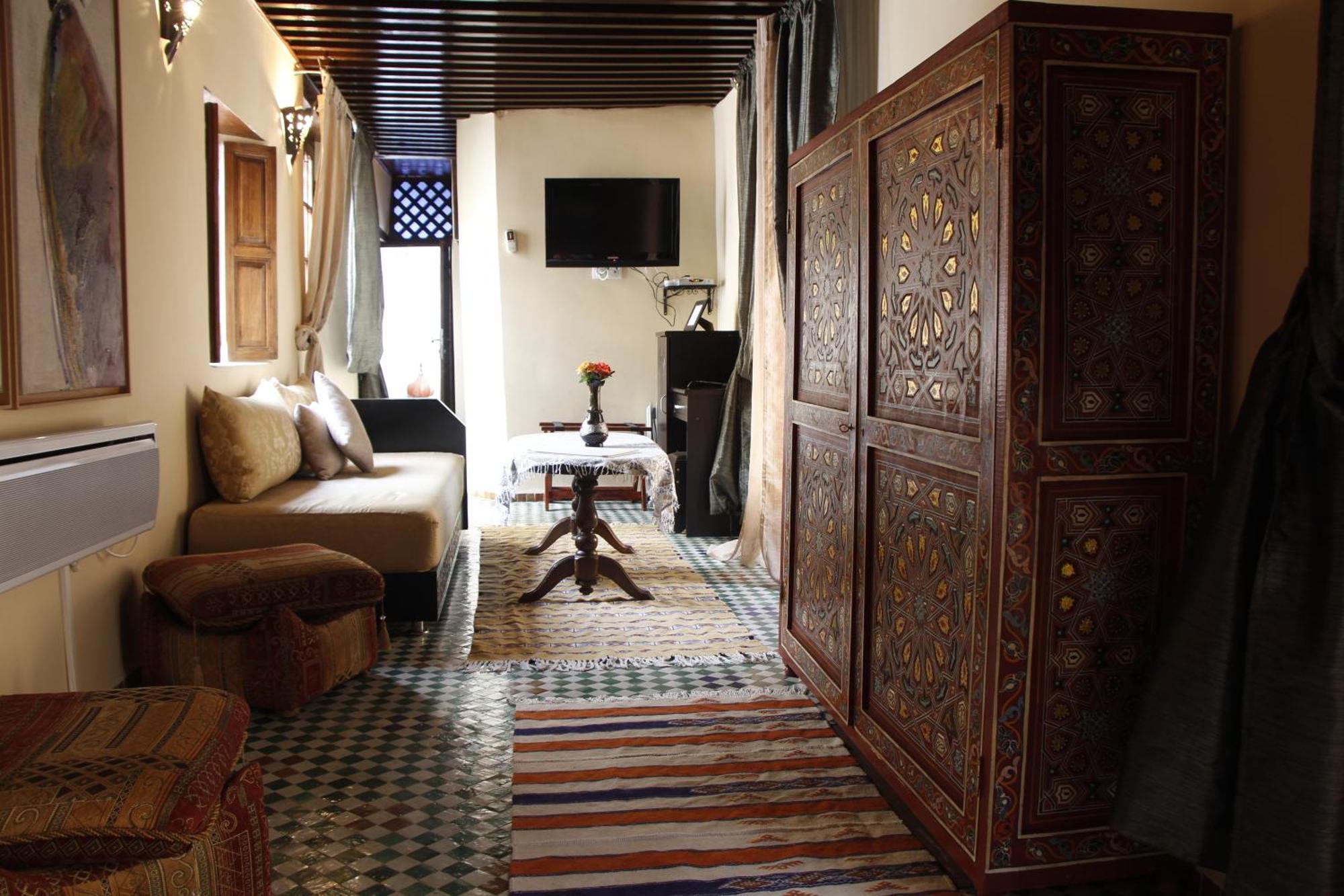 Riad Les Remparts De Fes Fez Quarto foto