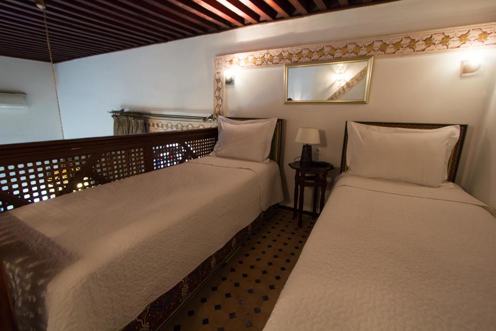 Riad Les Remparts De Fes Fez Exterior foto