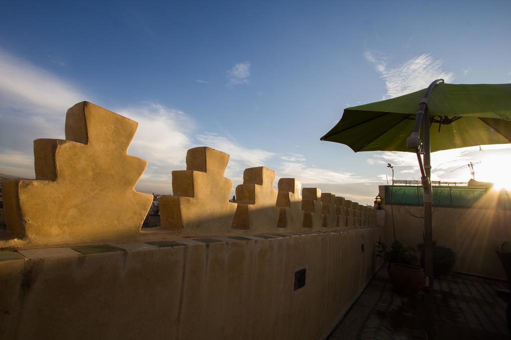 Riad Les Remparts De Fes Fez Exterior foto