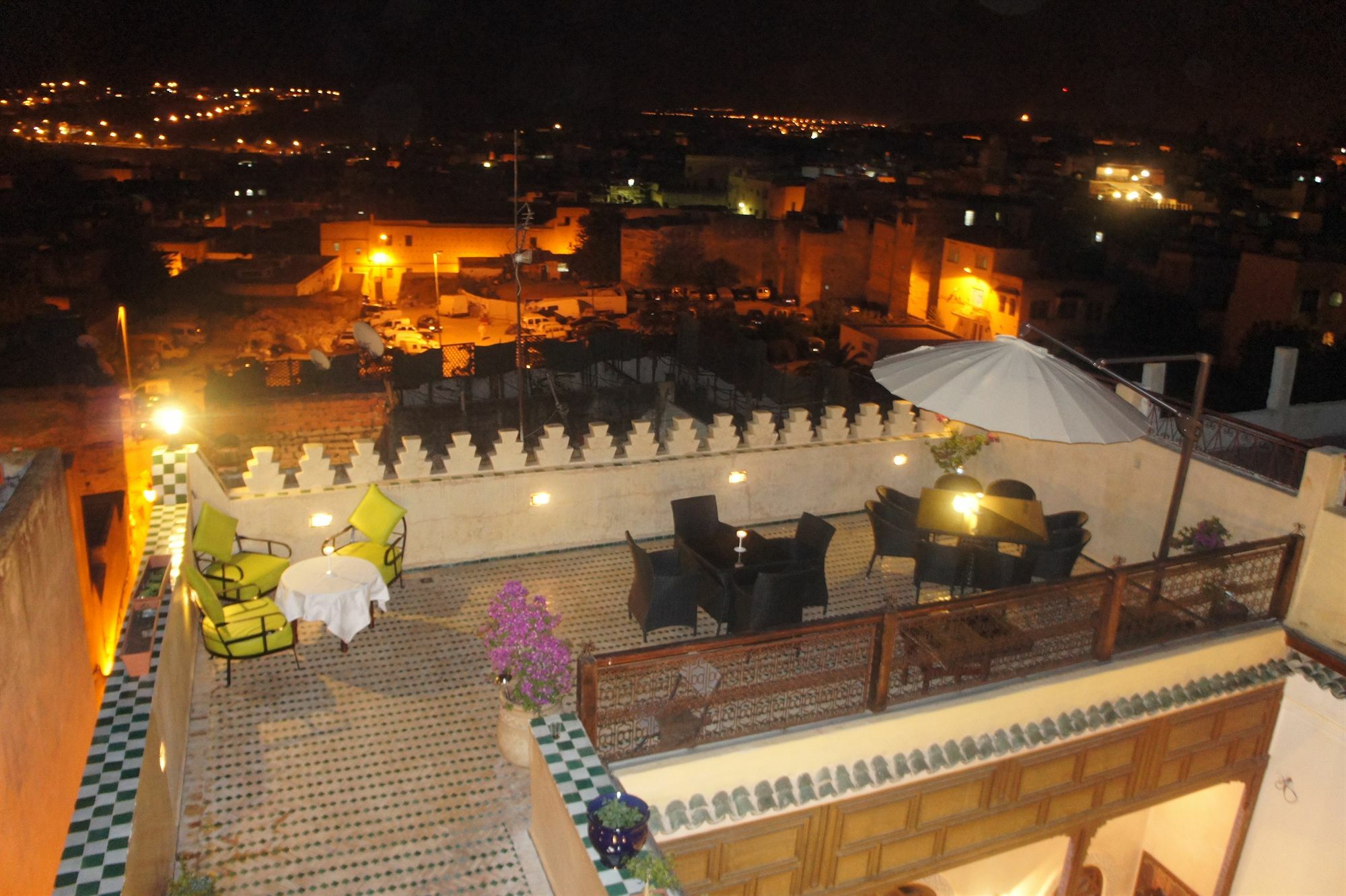 Riad Les Remparts De Fes Fez Exterior foto