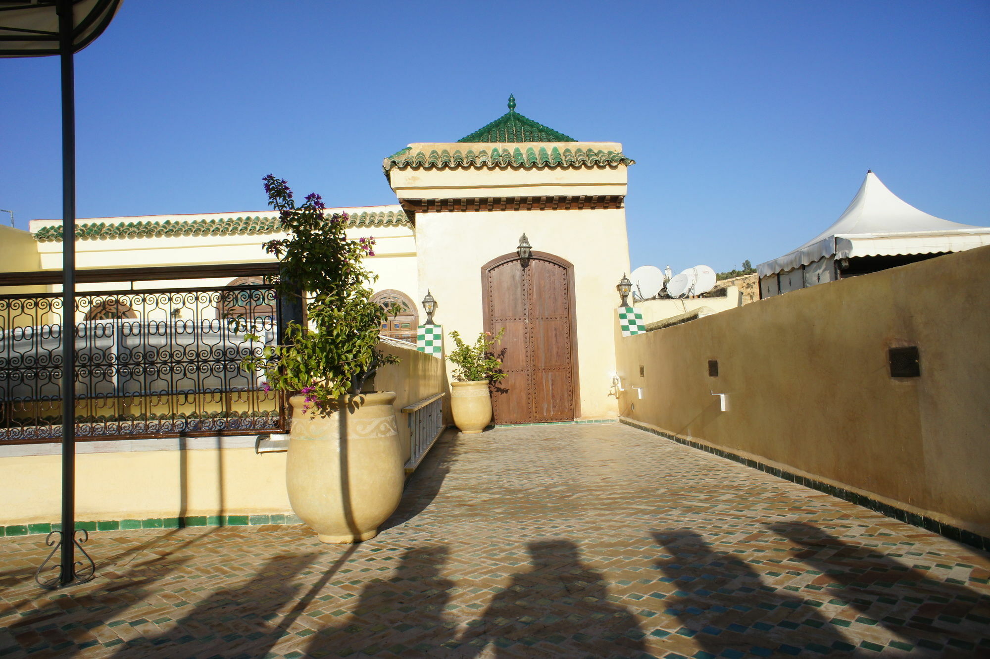 Riad Les Remparts De Fes Fez Exterior foto